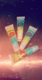 Load image into Gallery viewer, AppleTini lip gloss
