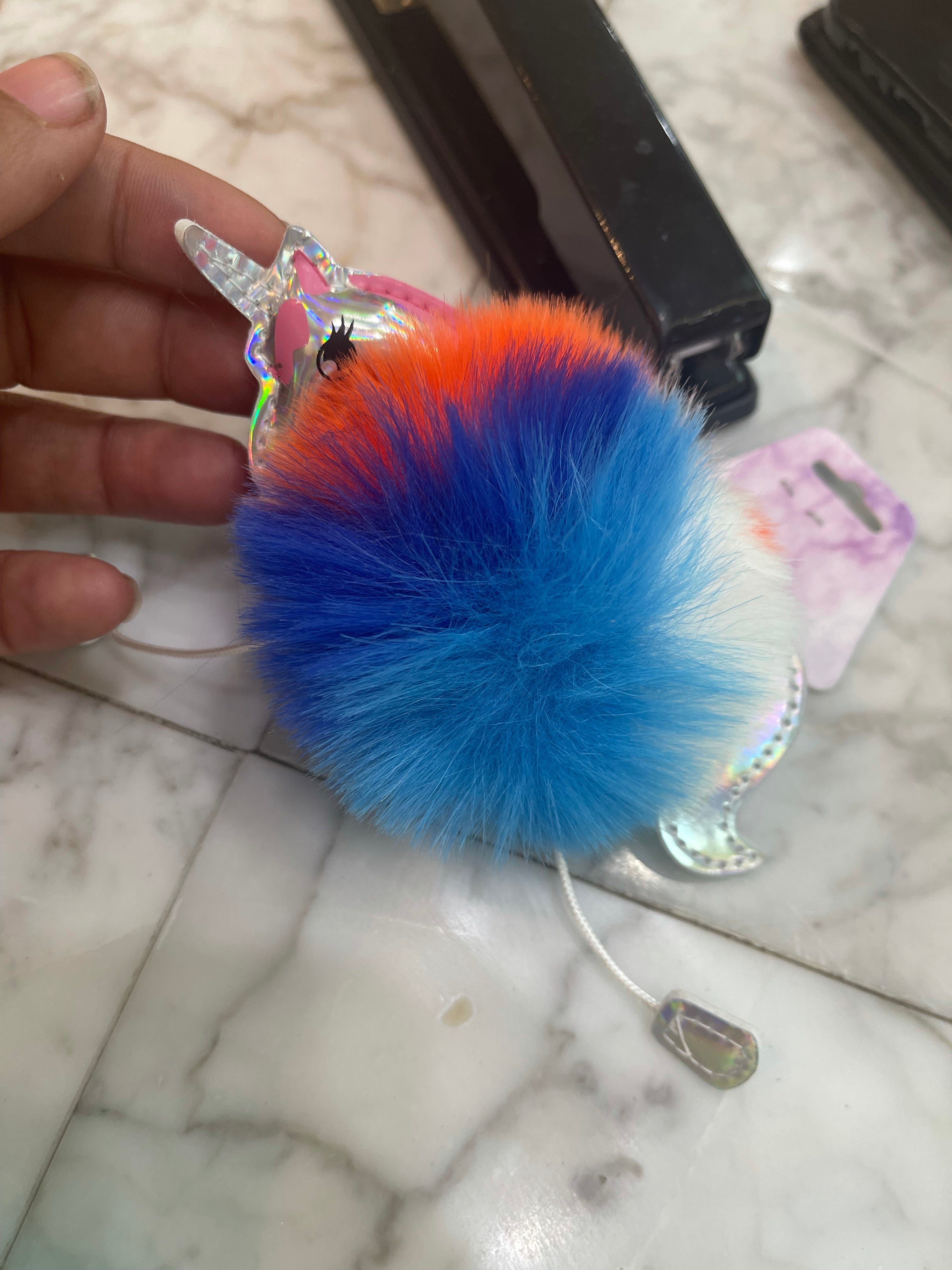 UNICORN POOF BALLS